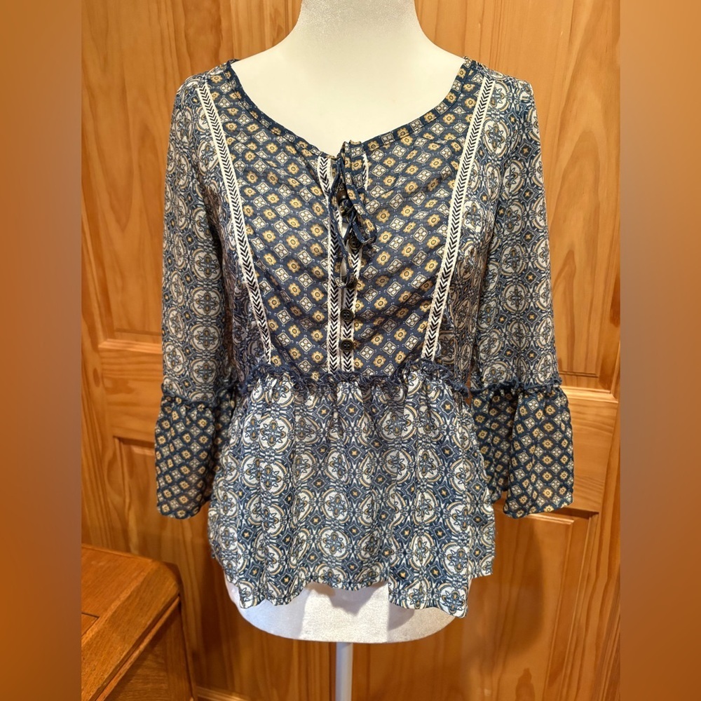 Jolt Women's Blue Tie Neck 3/4 Bell Sleeve Peasant Top